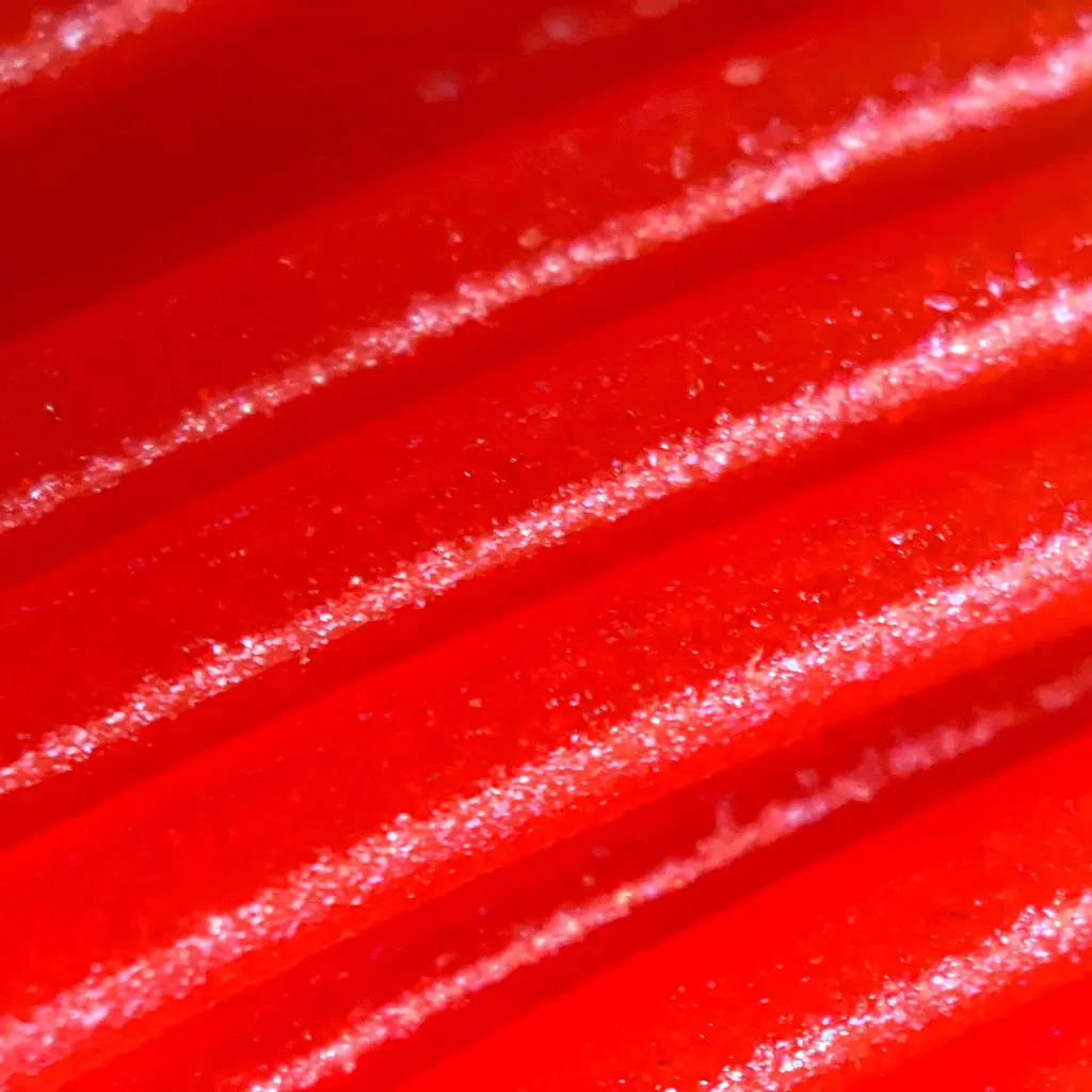 Elixir-Ruby Red-square-macro-Macro.webp